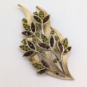 Vintage MCM Crown Trifari Green Brown Rhinestone Leaf Gold Tone Brooch Pin *READ